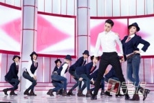 [이슈포토] 소녀시대, '노출 없이도 섹시한 아홉 요정'