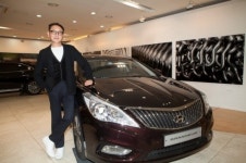 작가가 ‘사진으로 담은’ 현대차 역사…“대치지점으로 오세요”