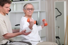 [창업이 희망이다] 홈 메디컬 케어 서비스…노인건강 스스로 챙기게 해주는 실버산업의 블루오션