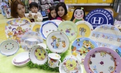 [포토뉴스] 어린이 식기, 파손교환보증제로 걱정없어요