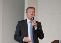 “세계 의료기기 시장 화두는 네트워크화ㆍ소형화, 한국기업 약진 기대”