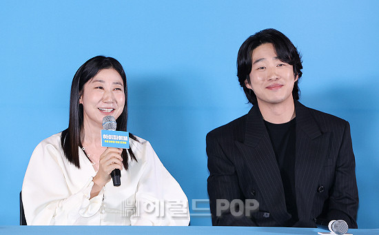 안재홍과 라미란, 살롱드립2에서 새로운 케미로 활약 중!