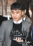 빅뱅 출신 승리, 아빠 되나..20대 연인 임신설 “내년 1월 출산 예정”