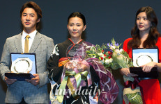 [MD포토] 전진 박솔미, 한일 문화교류 감사패 받아