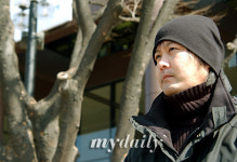 [MD포토] 1인시위 벌이는 영화배우 공형진