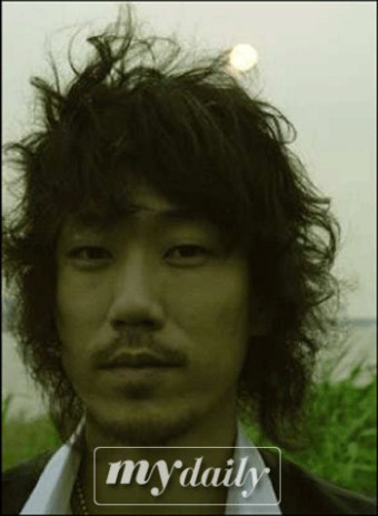 타이거 JK, 루게릭병 박승일 선수에 노래선물