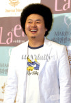 [MD포토] 윤택 (윤)다훈 형, 결혼 축하해요