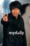 ‘여행광’ 김수로, 박지성 응원차 영국행