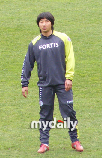 [네덜란드 통신] 팀의 완패와 함께 무산된 이천수 복귀전
