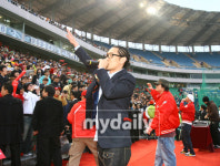 SK 매달 일요일 홈경기, 록 콘서트 기대하세요