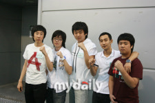 [신한은행컵] ESU, 한겜PC팀 상대로 퍼팩트 게임 승