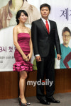 [MD포토]'10년만에 재회해 우정과 사랑에 갈등해요'