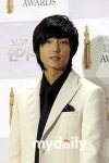 이준기, 불우 아이들 위해 1억원 기부 !…행복한 지역아동 센터