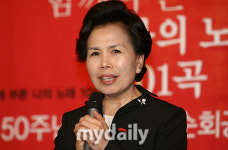 이미자, 50년 노래 인생, 역동의 시기였다