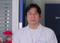 “쇼핑하듯 수술하는 성형문화는 가라”