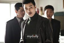 친구 임성규, 소름끼치는 악역 연기로 호평