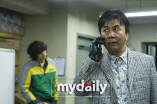 주유소 2, 아바타-전우치 양강 구도 깨뜨렸다