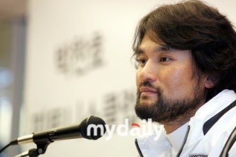 박찬호, 양키스와 계약 완료…스프링캠프 합류