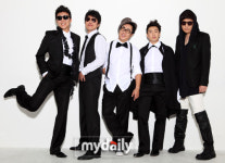 틴틴파이브, 김제동처럼 토크 콘서트 개최