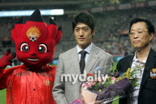 [MD포토]볼턴 이청용, '친정팀 FC서울 방문'