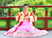 [MD포토] 오산하, 한복도 잘 어울리죠?