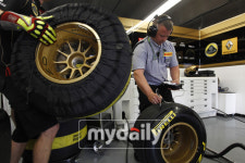 타이어가 F1 그랑프리 우승 좌우한다…전술의 핵