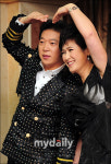 [MD포토] 박상철-김용임, '행복한 하트'