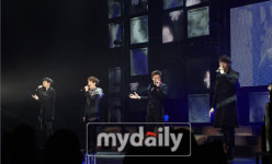 2AM, 최초로 日클래식전용 공연장서 첫콘서트 성황