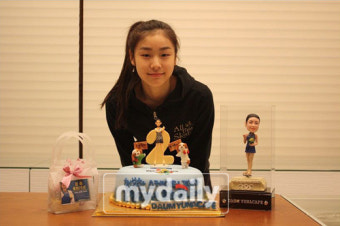 김연아, 밴쿠버 올림픽 2주년 기념 인증샷 공개