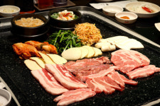 삼겹살 전문점 창업의 문 ‘고기 맛’으로 연다.