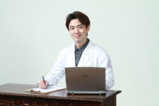 디엔컴퍼니, 프랑스산 제품 국내 유통에 관심 가져 안면윤곽 개선 기대