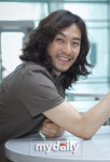 부활 김재기 동생 김재희, 뮤지컬 뉴 롤리폴리로 재기