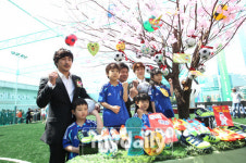 아디다스, 풋살 전용 올인 파크 오픈