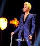 [MD포토] 김준수 시아로 돌아온 불꽃 카리스마