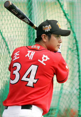 '9회 5득점' SK, 넥센에 짜릿한 역전승… 선두 수성