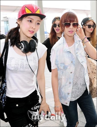 [MD포토] 티아라엔포 아름, '음악 들으며 갈거에요'