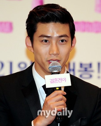 [MD포토] 옥택연 '영화 데뷔했어요'