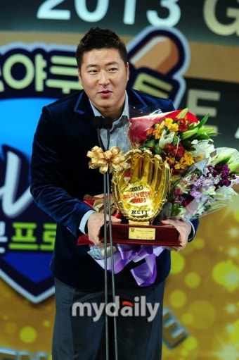 삼성 최형우, 2년 만에 골든글러브 탈환
