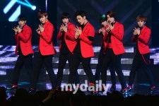 [MD포토] 엠파이어, 우리도 칼 군무