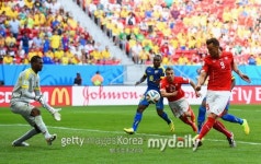 '세페로비치 역전골' 스위스, 에콰도르에 2-1 역전승