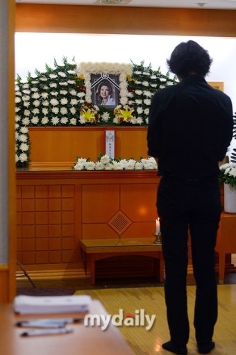 [MD포토] 故정애리 사망에 이어지는 조문행렬