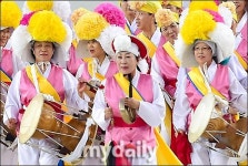 [MD포토] 화려한 사물놀이
