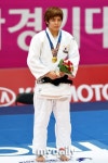 [MD포토] 위풍당당 금메달 김성연