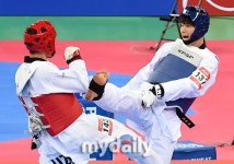 아, 1초 신영래, 태권도 男 87kg급 동메달