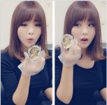 홍진영, 왕김밥 들고 깜찍 표정 먹는게 남는거라
