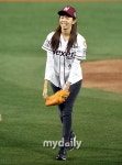 [MD포토] 유이 패대기 시구, 속상해요
