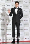 [MD포토] 김우빈 '헉 소리나는 훤칠한 기럭지'