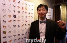 [MD포토] 발달장애 동물화가 신수성 '재능기부 전시회' 구경오세요! 대표 이미지