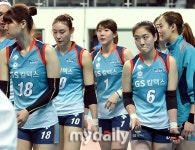 [MD포토] GS 칼텍스 장충체육관 개막 경기, 꼭 승리하고 싶었는데