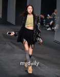 [MD포토] 모델 한혜진 자신감 넘치는 워킹